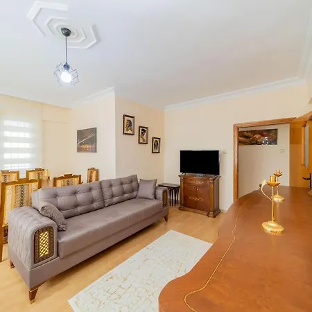 Cozy Flat With Balcony 5 Min To Konyaalti Apartment Antalya