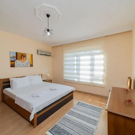 Cozy Flat With Balcony 5 Min To Konyaalti Apartment Antalya