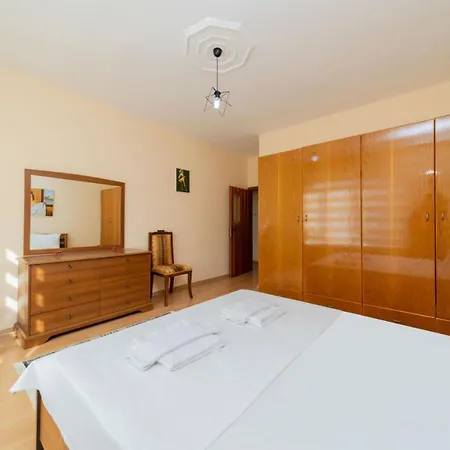 Cozy Flat With Balcony 5 Min To Konyaalti Apartment *