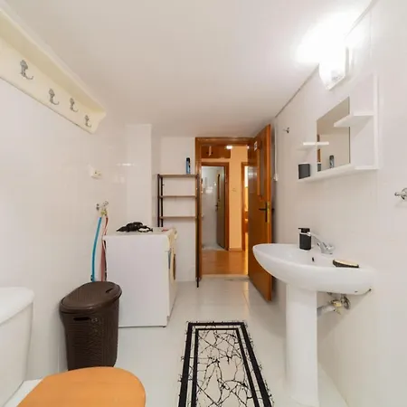 Cozy Flat With Balcony 5 Min To Konyaalti Apartment